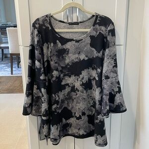 Nally & Millie Tunic-Style Sweater Size XL